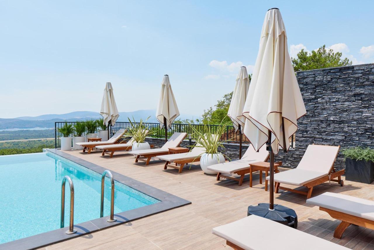 Bayview Hills Luxury Residences ティヴァト エクステリア 写真