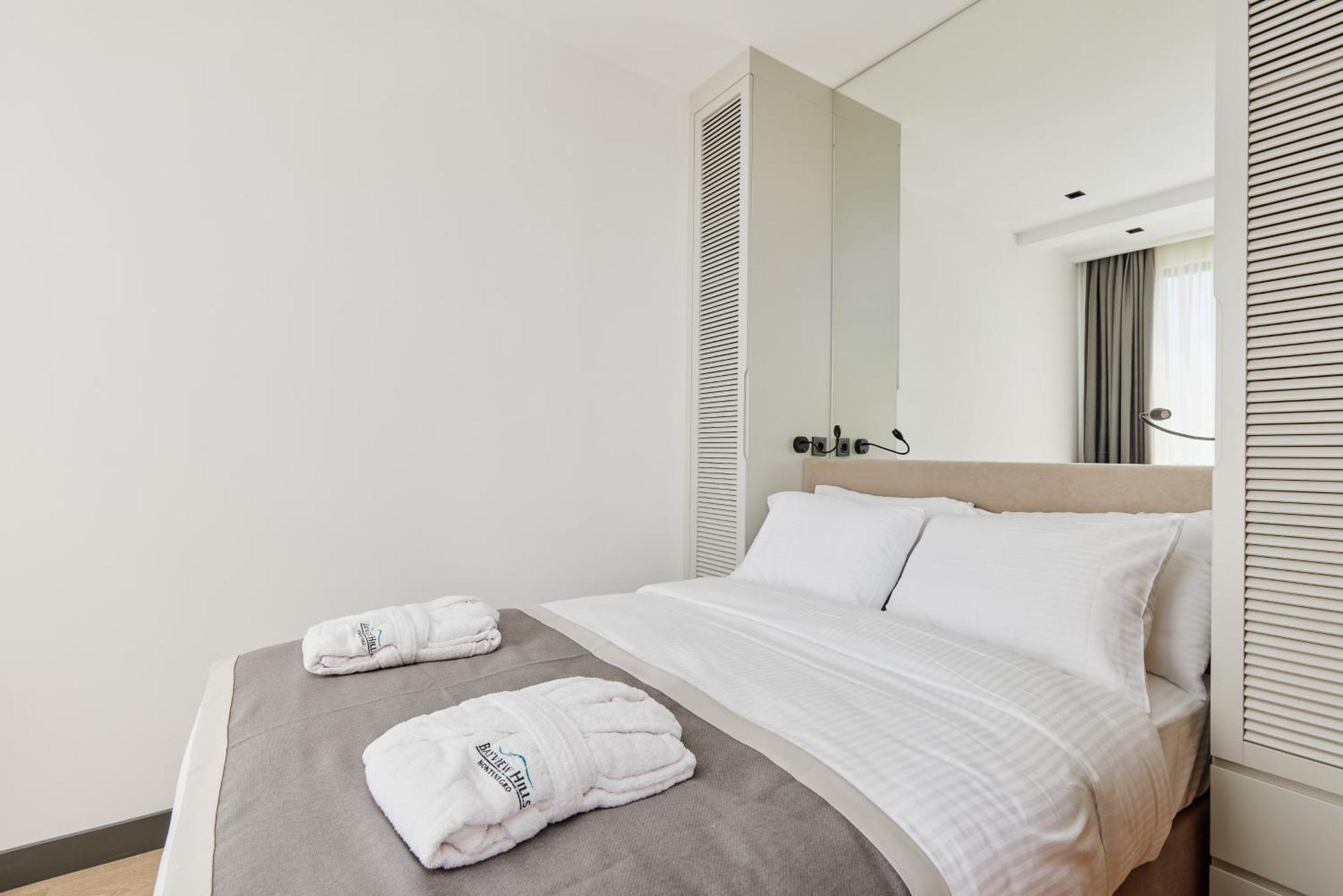 Bayview Hills Luxury Residences ティヴァト エクステリア 写真
